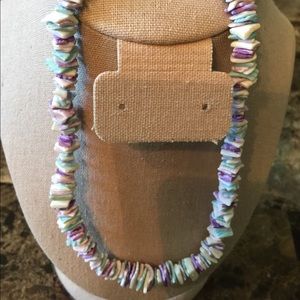 Mactan - lily shell necklace